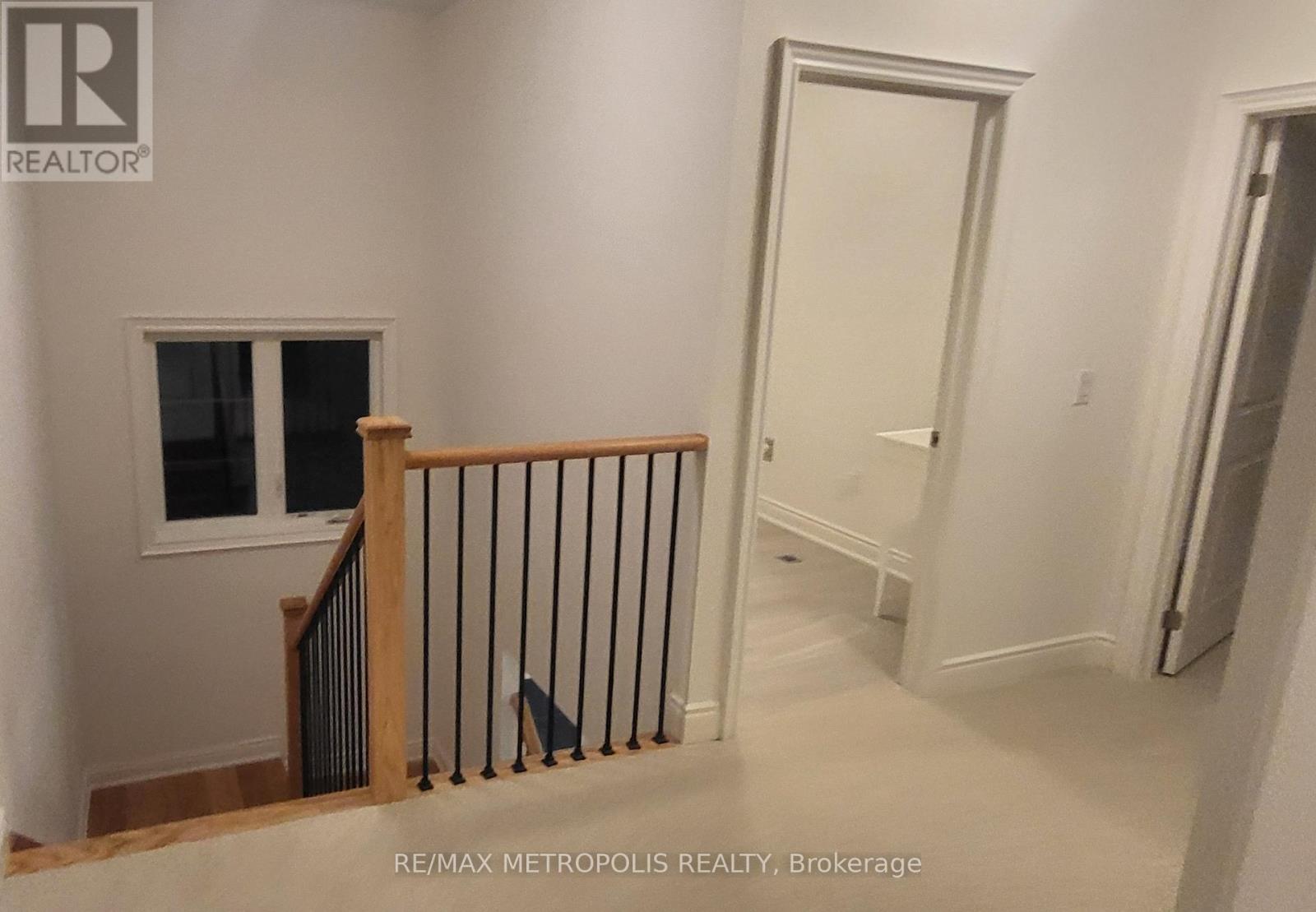 10 Wraggs Road, Bradford West Gwillimbury, Ontario  L3Z 4N1 - Photo 12 - N13835092