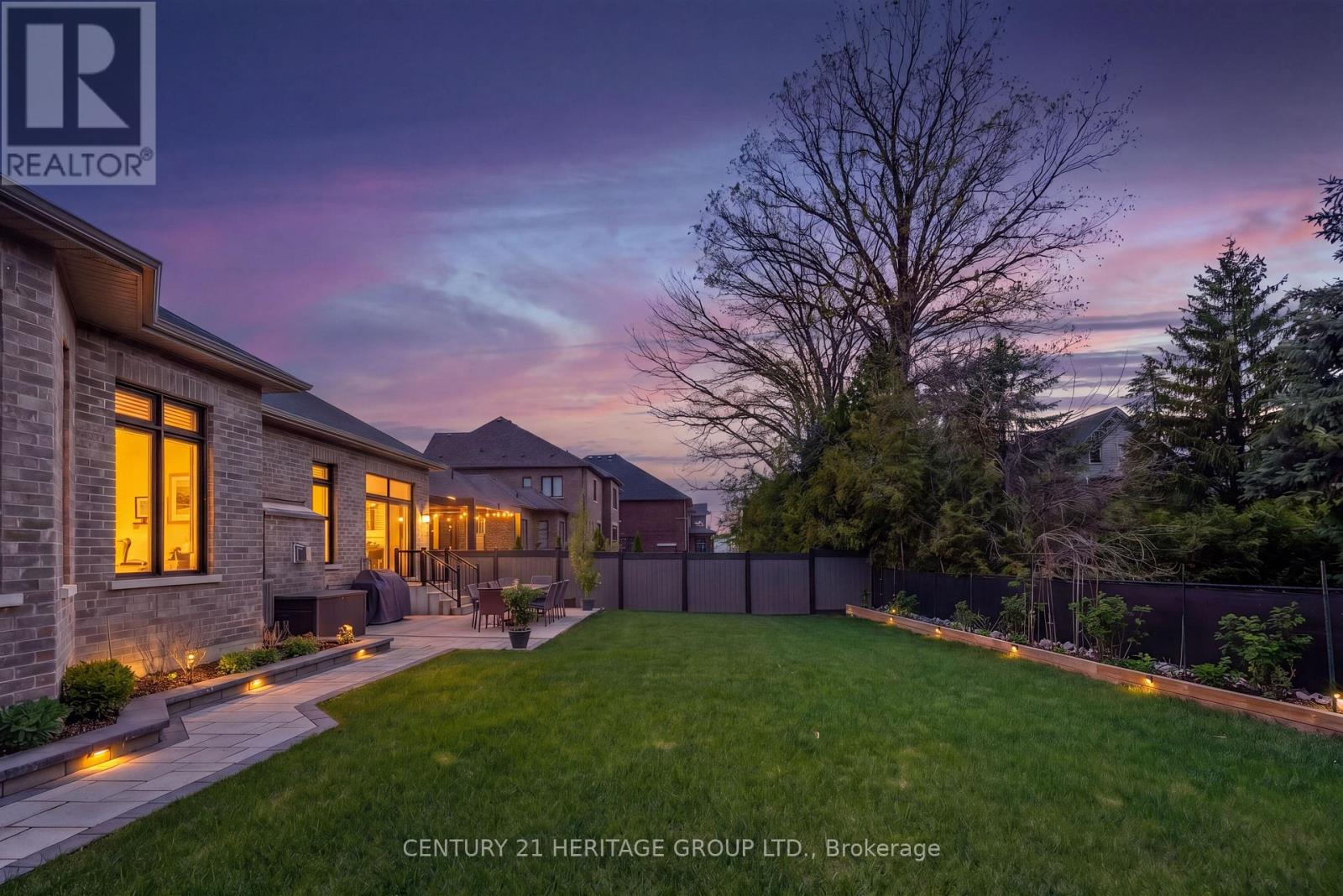 18 Mumberson Street, Innisfil, Ontario  L0L 1L0 - Photo 37 - N13835234