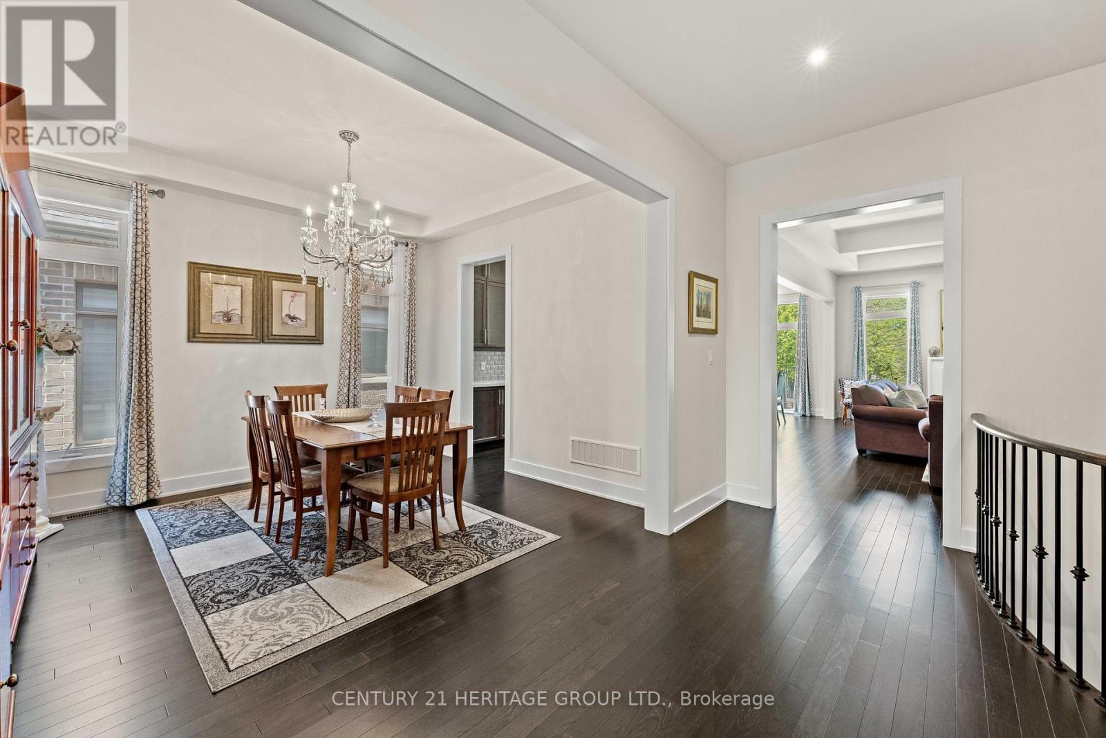 18 Mumberson Street, Innisfil, Ontario  L0L 1L0 - Photo 9 - N13835234