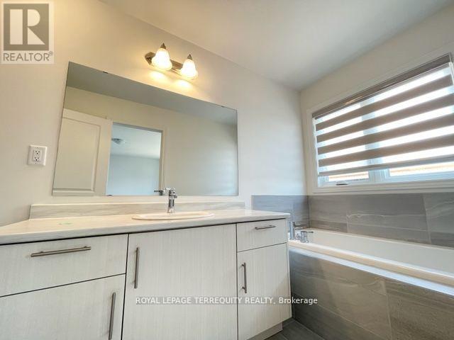 142 Shepherd Drive, Barrie, Ontario  L9J 0P9 - Photo 23 - S13834938