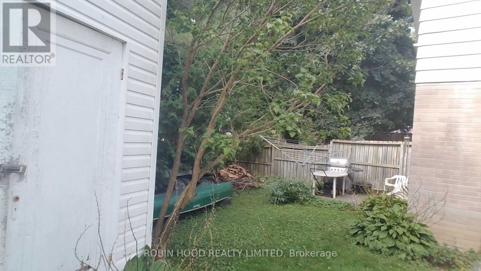 1 - 86a Bernick Drive, Barrie (Grove East), Ontario  L4M 2V6 - Photo 31 - S13835166