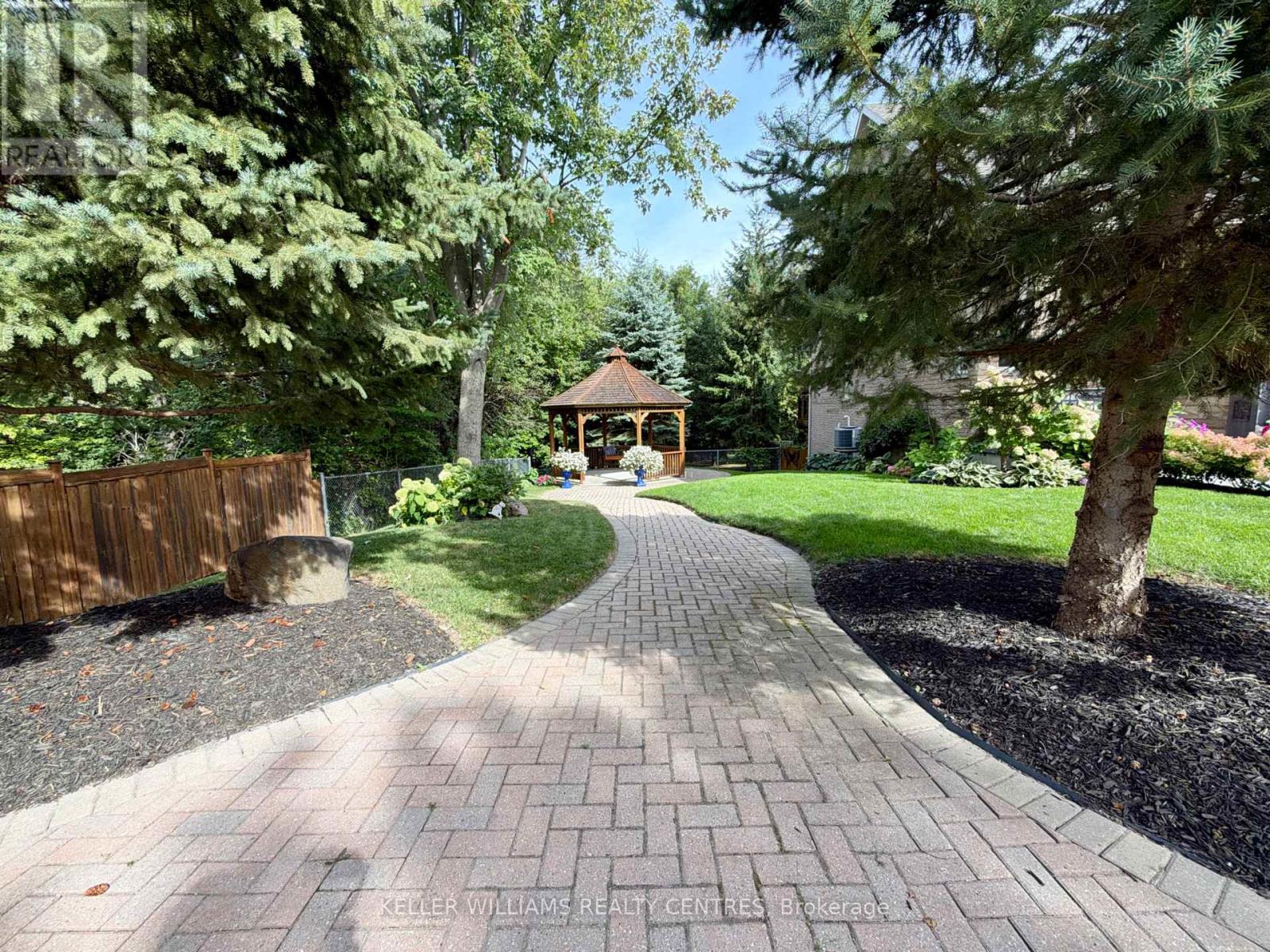 125 Huronia Road, Barrie, Ontario  L4N 4G1 - Photo 38 - S13835230