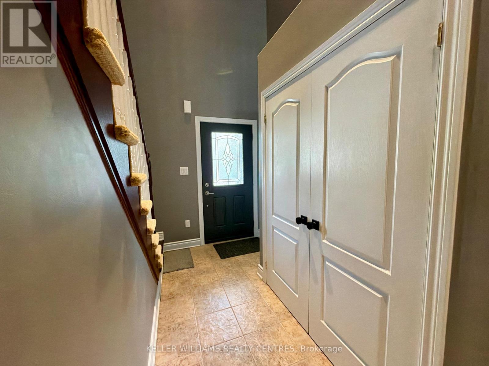 125 Huronia Road, Barrie, Ontario  L4N 4G1 - Photo 5 - S13835230