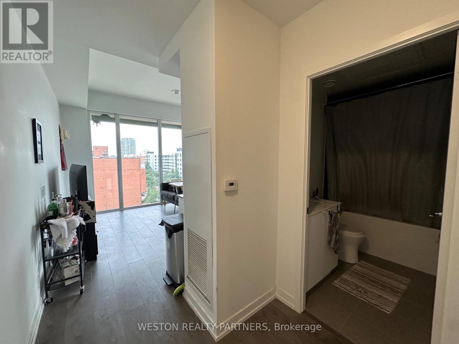 523 - 270 Dufferin Street, Toronto, Ontario  M6K 1Z6 - Photo 5 - W13834928