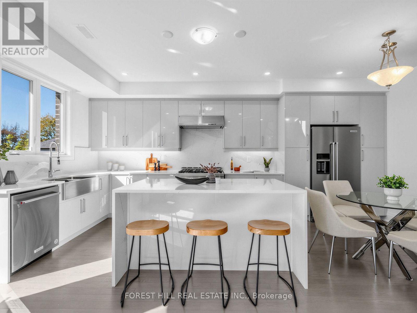 2996 Weston Road, Toronto, Ontario  M9M 2S7 - Photo 4 - W13834956