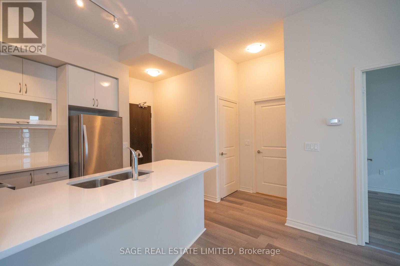 Ph11 - 39 Annie Craig Drive, Toronto, Ontario  M8V 0C5 - Photo 8 - W13834966