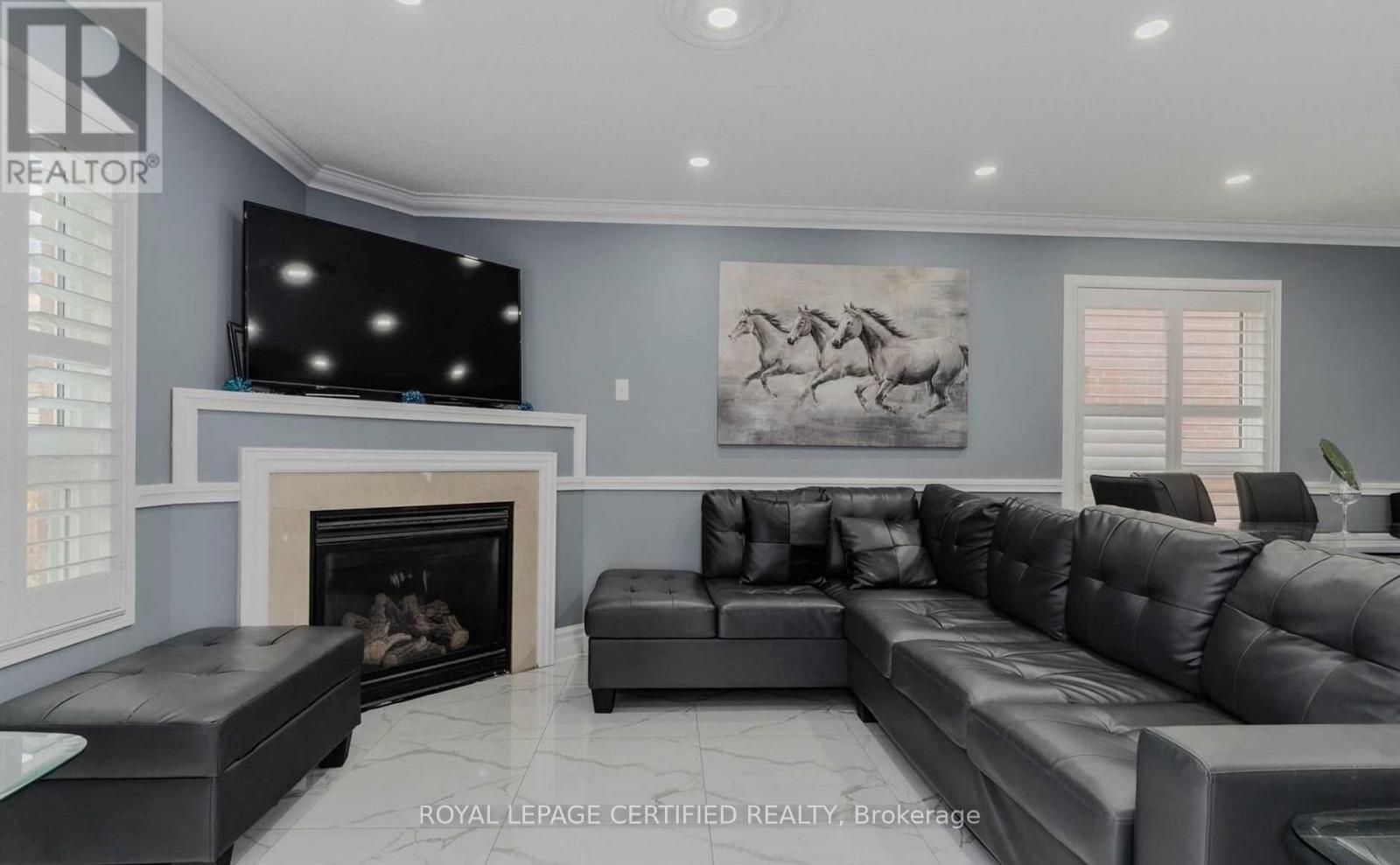 86 Buick Boulevard, Brampton, Ontario  L7A 3X7 - Photo 6 - W13834976