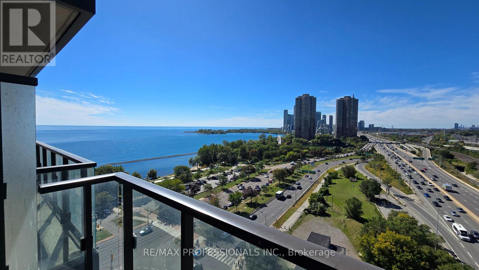 1715 - 1928 Lake Shore Boulevard W, Toronto, Ontario  M6S 0B1 - Photo 6 - W13835042