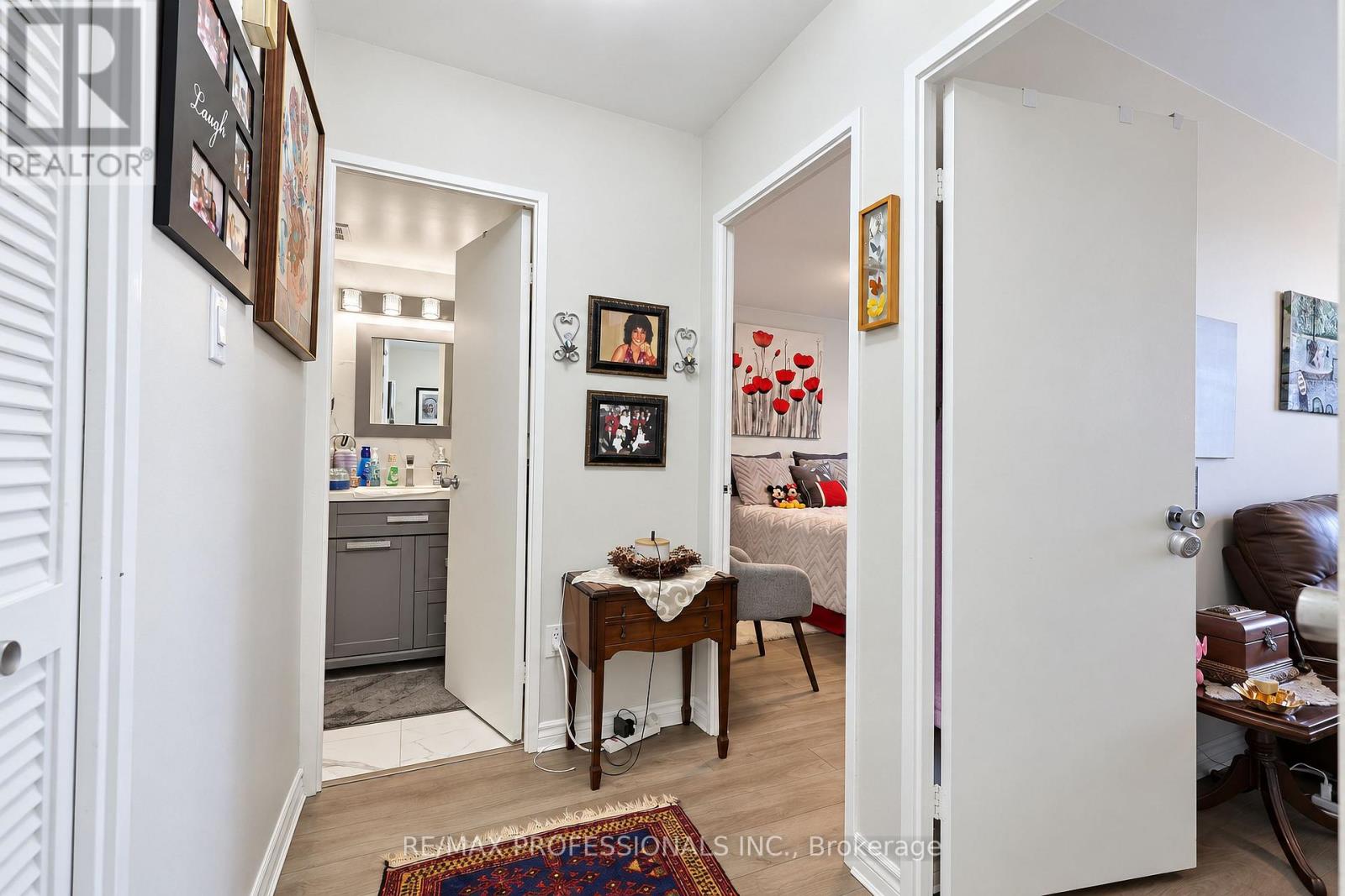701 - 31 Four Winds Drive, Toronto, Ontario  M3J 1K9 - Photo 32 - W13835088