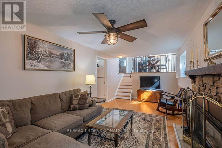3284 Hornbeam Crescent, Mississauga, Ontario  L5L 1B4 - Photo 17 - W13835150