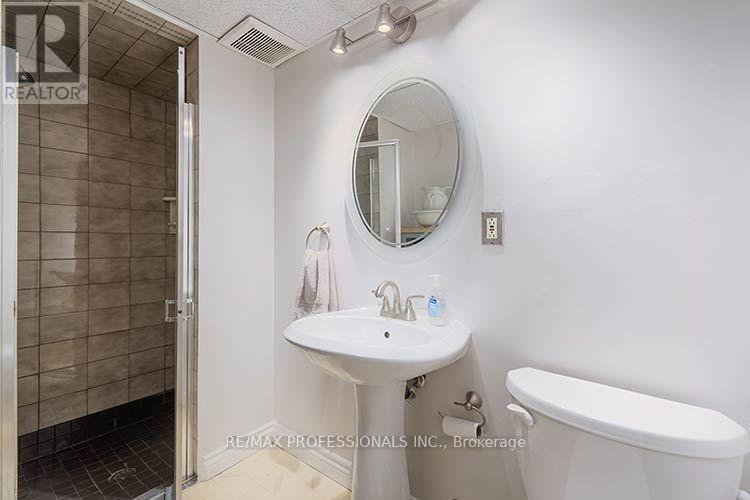 3284 Hornbeam Crescent, Mississauga, Ontario  L5L 1B4 - Photo 20 - W13835150