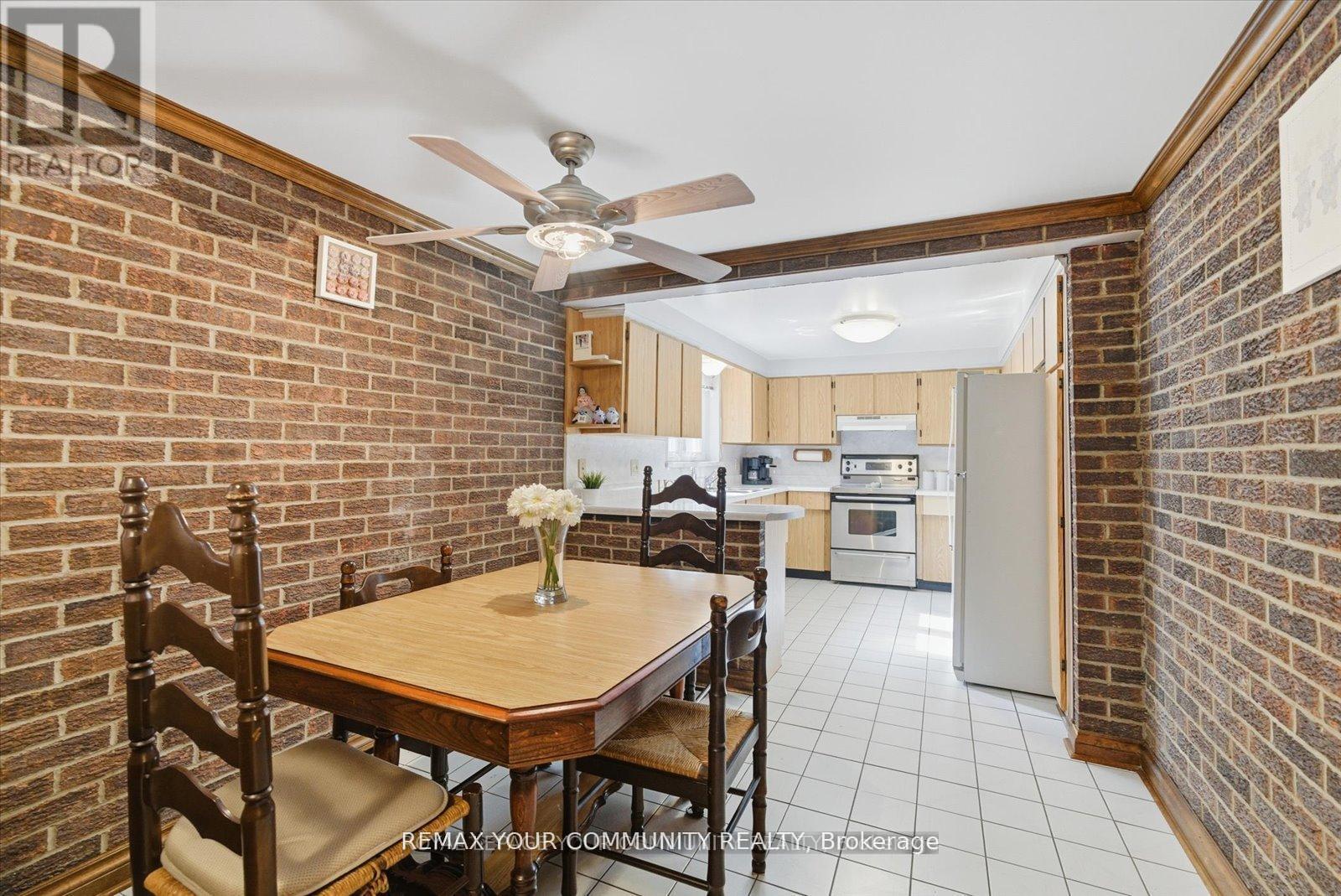 35 Sunvale Drive, Toronto, Ontario  M9R 1Z4 - Photo 25 - W13835172