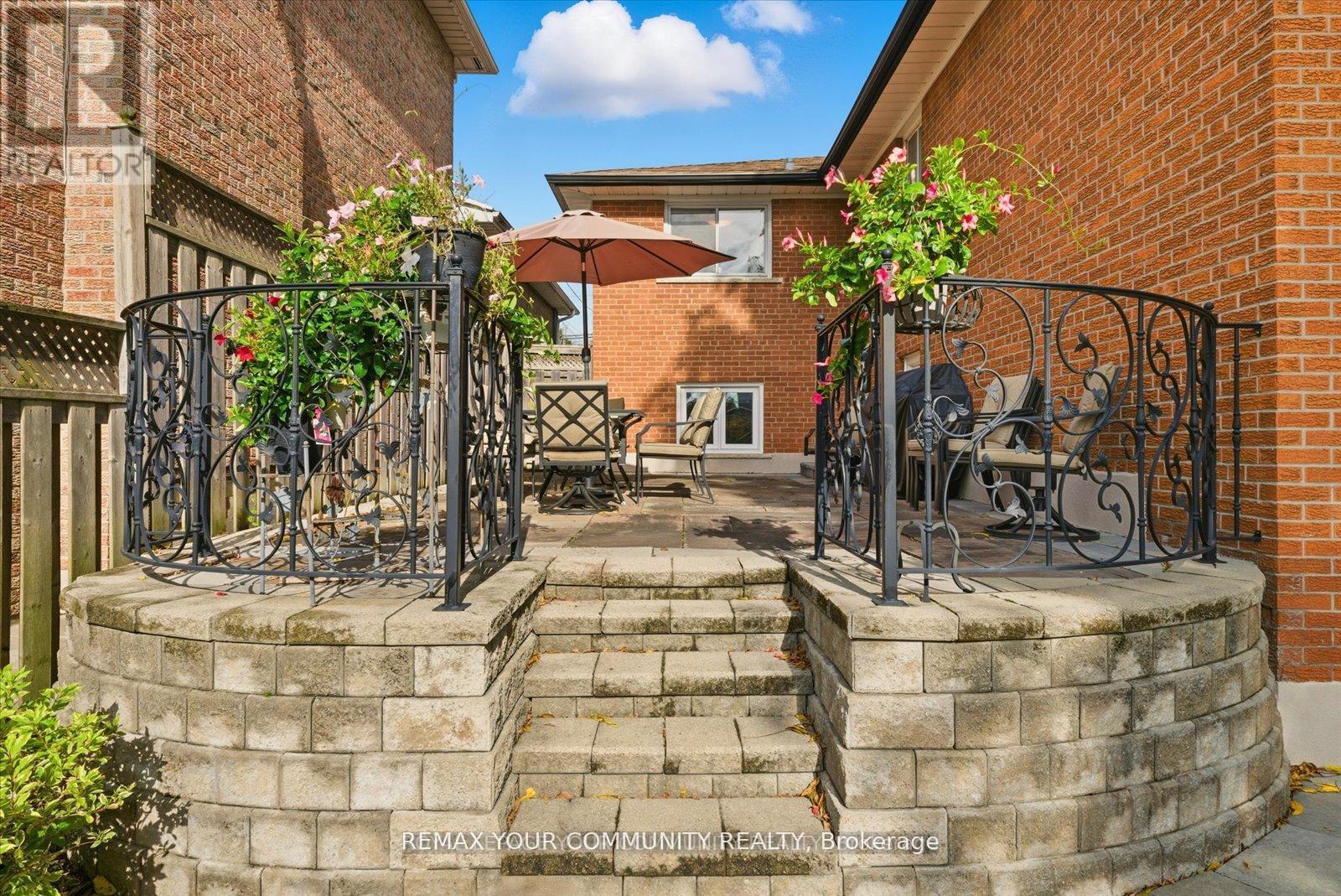 35 Sunvale Drive, Toronto, Ontario  M9R 1Z4 - Photo 37 - W13835172