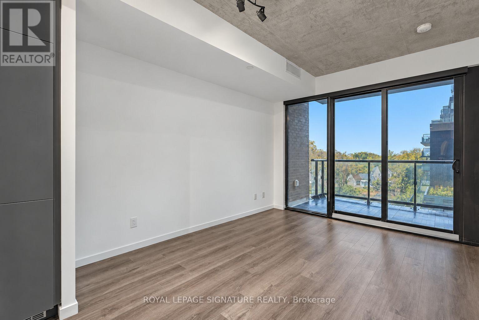 426 - 7 Smith Crescent, Toronto, Ontario  M8Z 0G3 - Photo 10 - W13835192