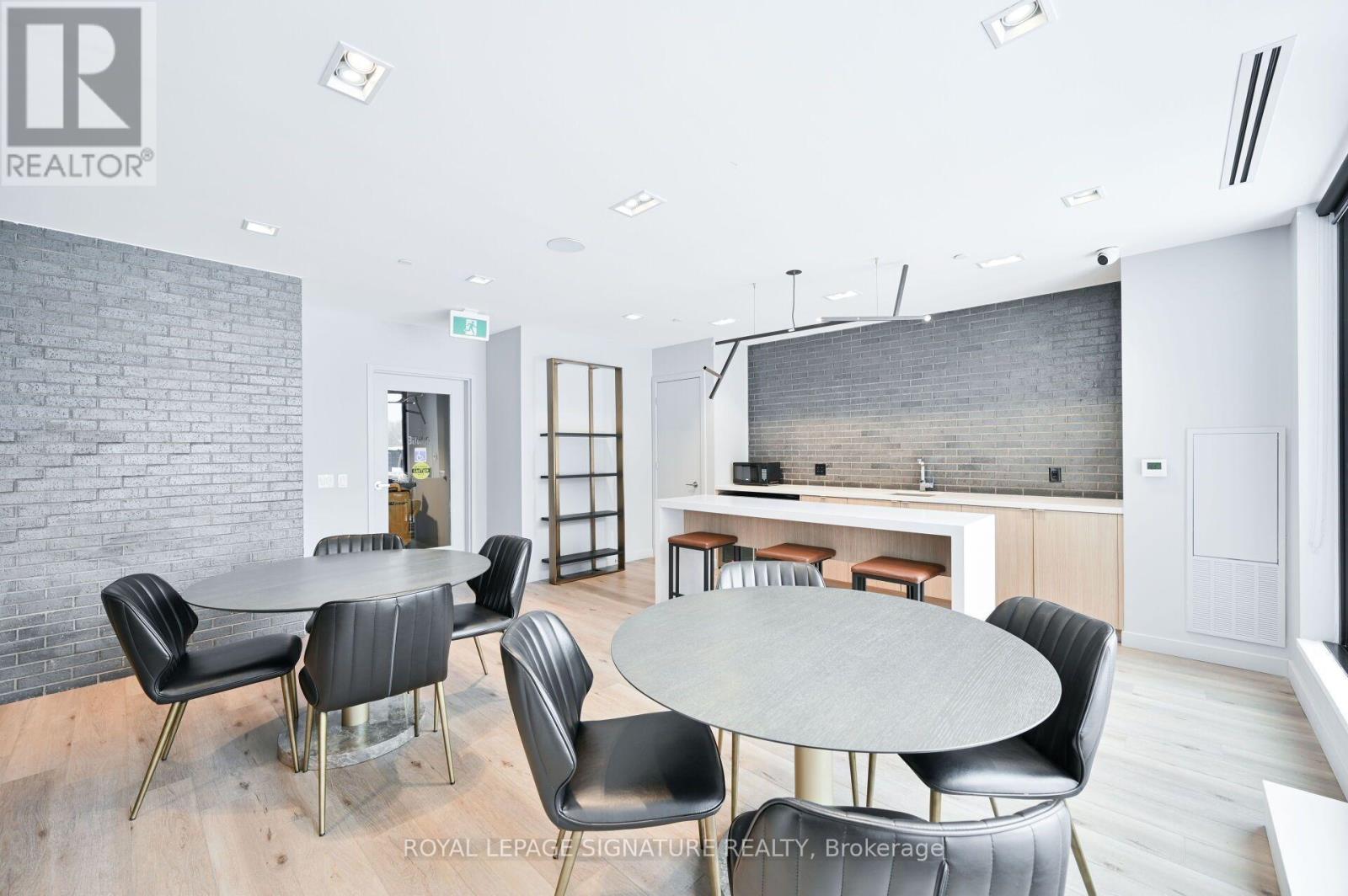 426 - 7 Smith Crescent, Toronto, Ontario  M8Z 0G3 - Photo 30 - W13835192
