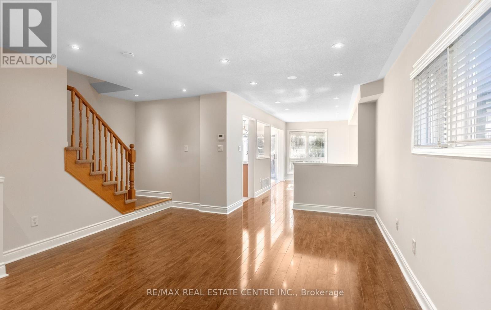 6464 Hampden Woods Road, Mississauga, Ontario  L5N 7V9 - Photo 10 - W13835220