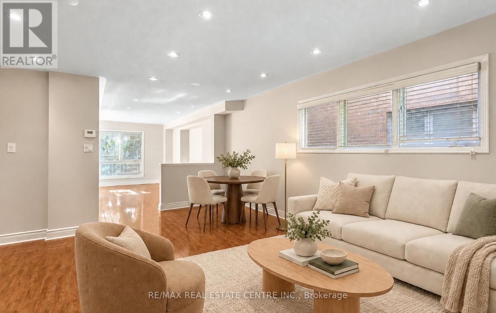6464 Hampden Woods Road, Mississauga, Ontario  L5N 7V9 - Photo 7 - W13835220