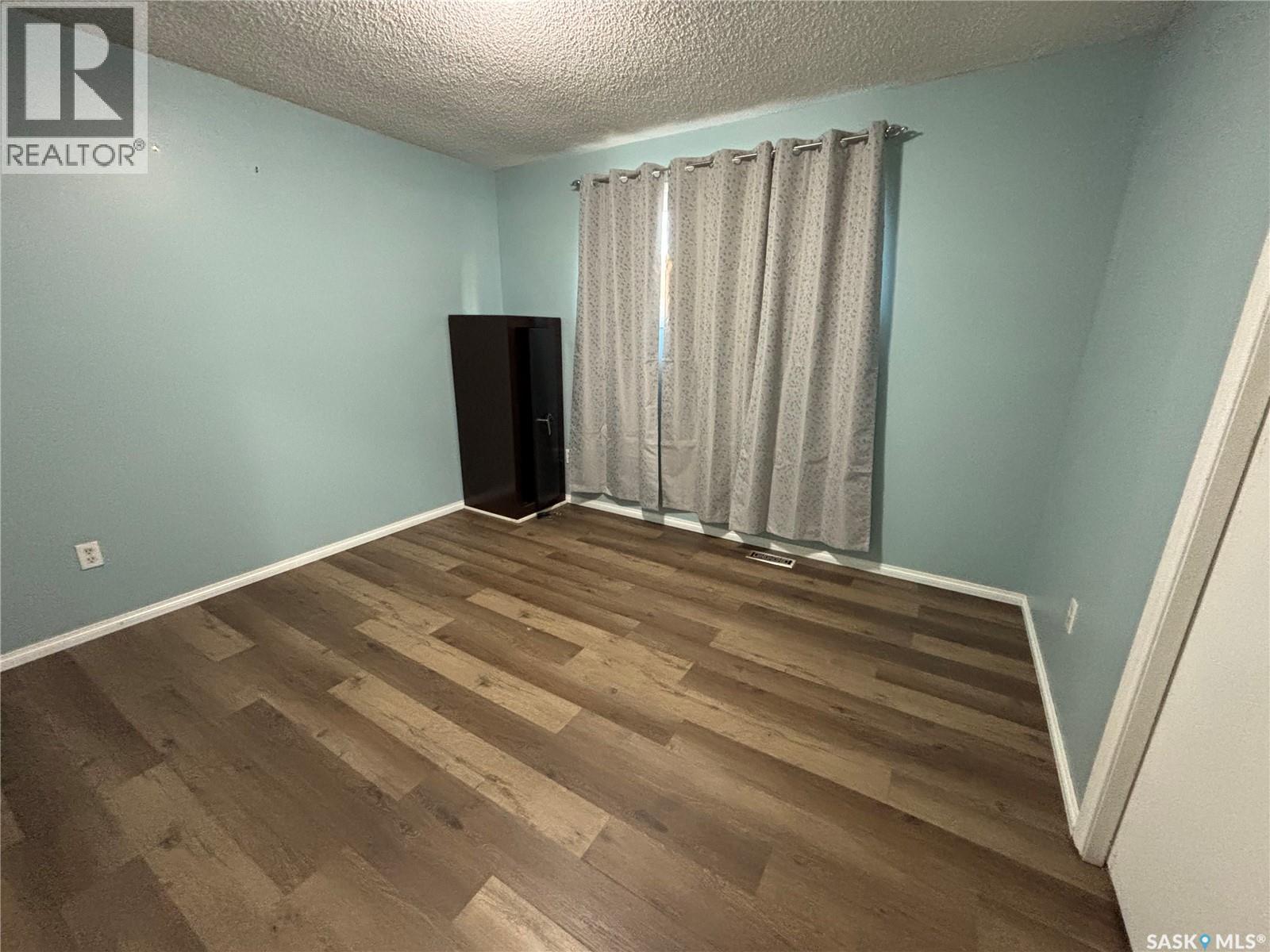 242 Lendrum Street, Melfort, Saskatchewan  S0E 1A0 - Photo 13 - SK049693