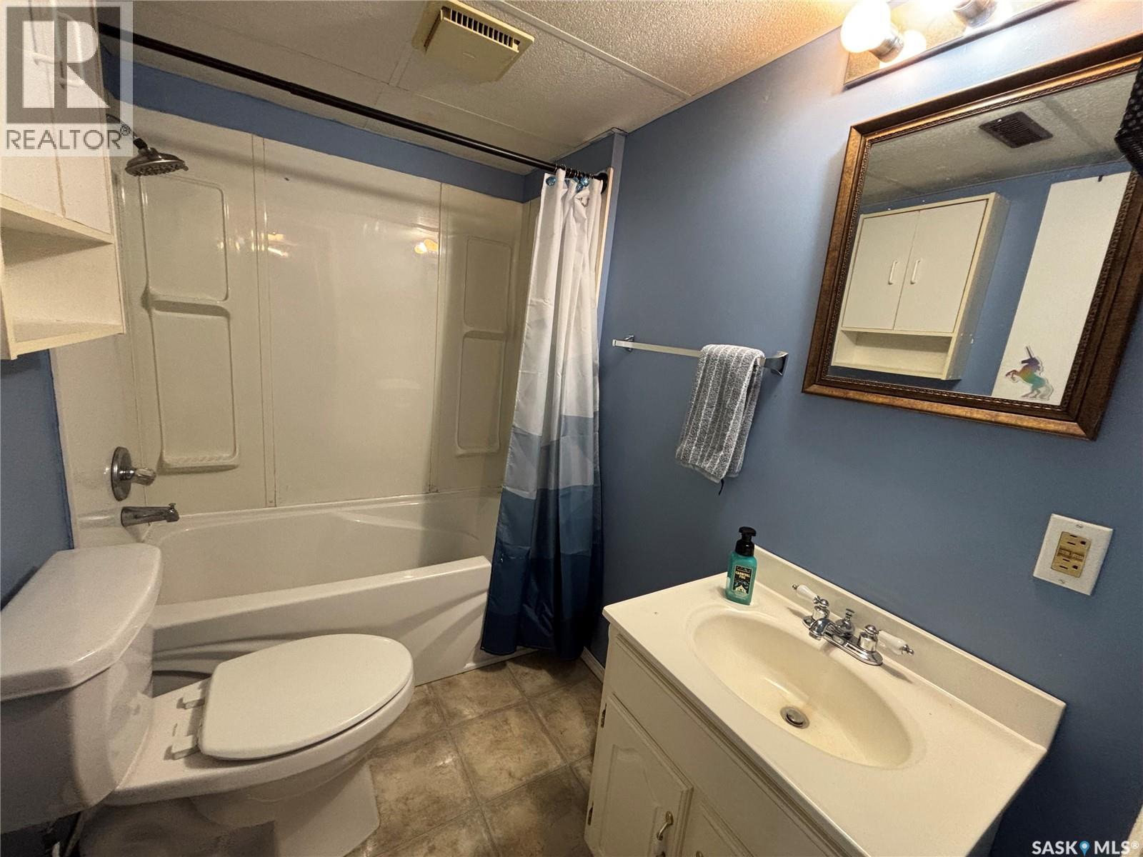 242 Lendrum Street, Melfort, Saskatchewan  S0E 1A0 - Photo 21 - SK049693