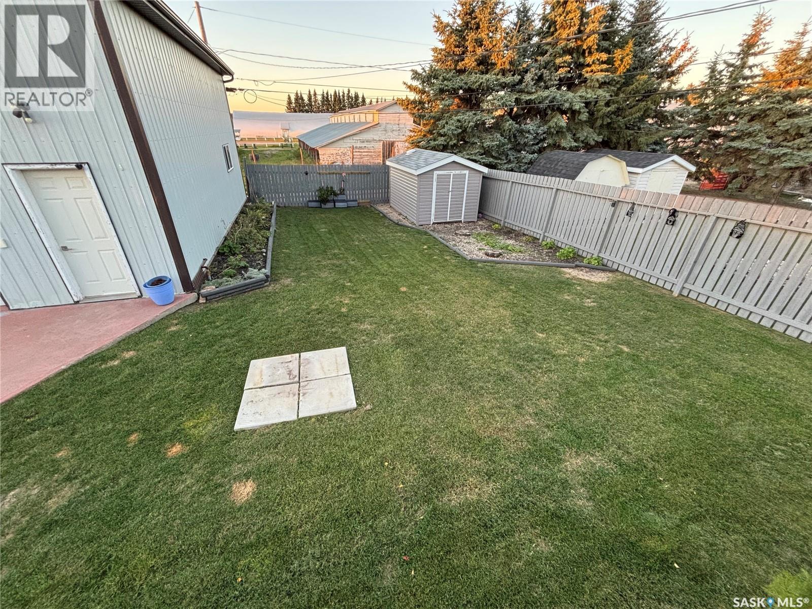 242 Lendrum Street, Melfort, Saskatchewan  S0E 1A0 - Photo 35 - SK049693