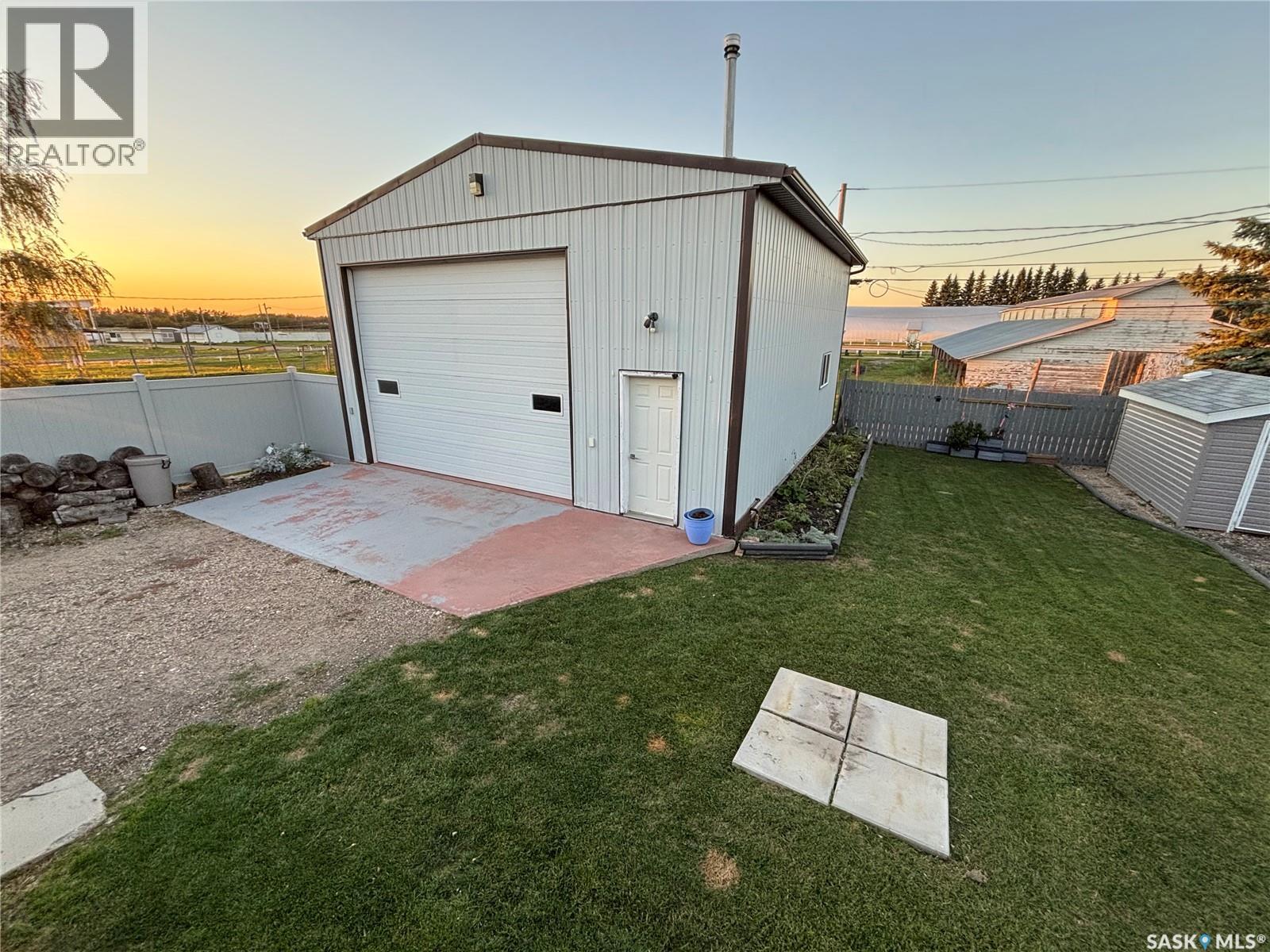 242 Lendrum Street, Melfort, Saskatchewan  S0E 1A0 - Photo 36 - SK049693