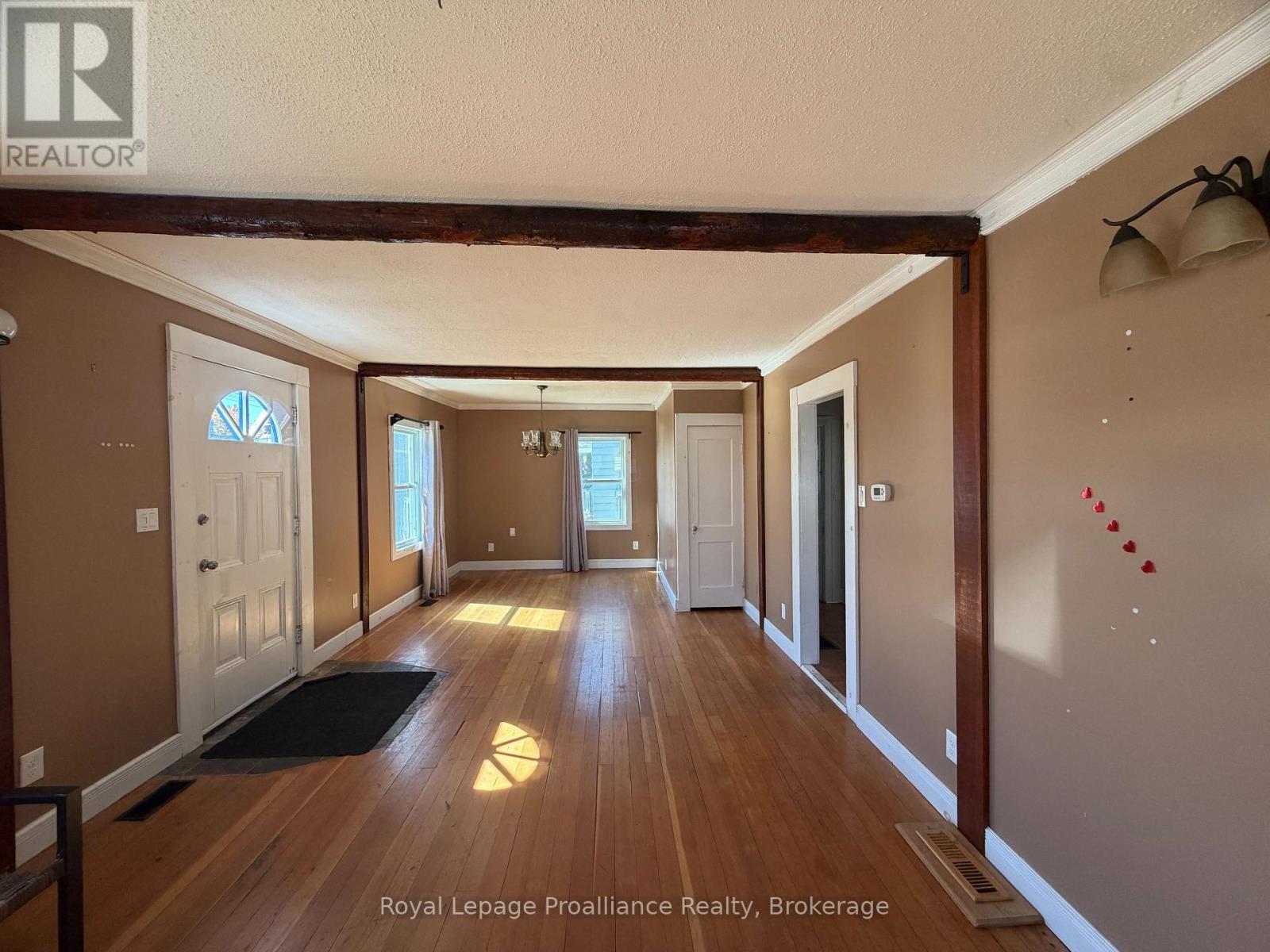 22 Parker Street, Belleville, Ontario  K8P 1C8 - Photo 6 - X13820382