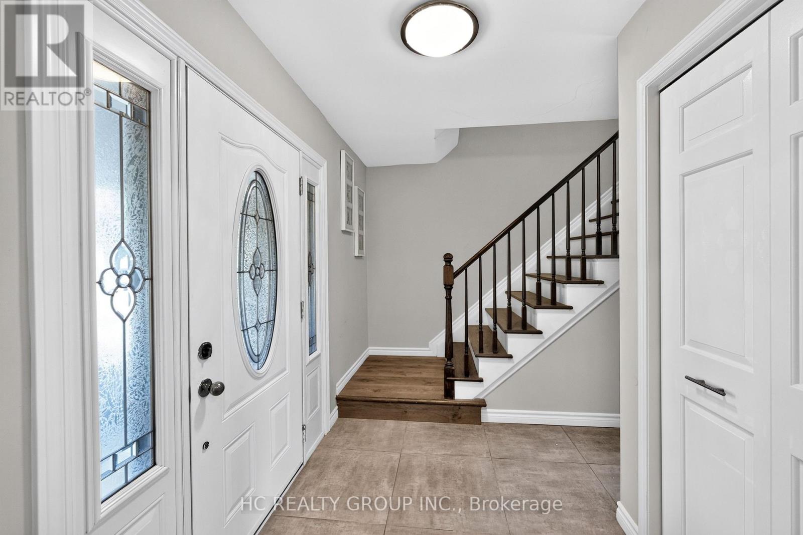 22 Fireside Drive, Hamilton, Ontario  L8N 2Z7 - Photo 5 - X13835128