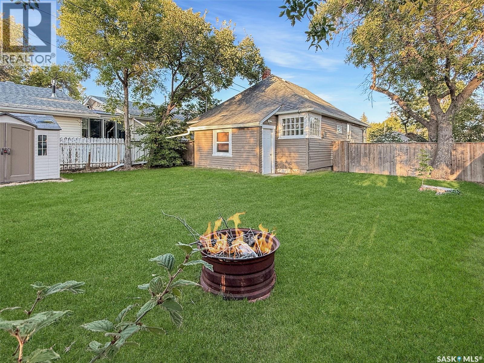 352 2nd Avenue Ne, Swift Current, Saskatchewan  S9H 2E1 - Photo 18 - SK049559