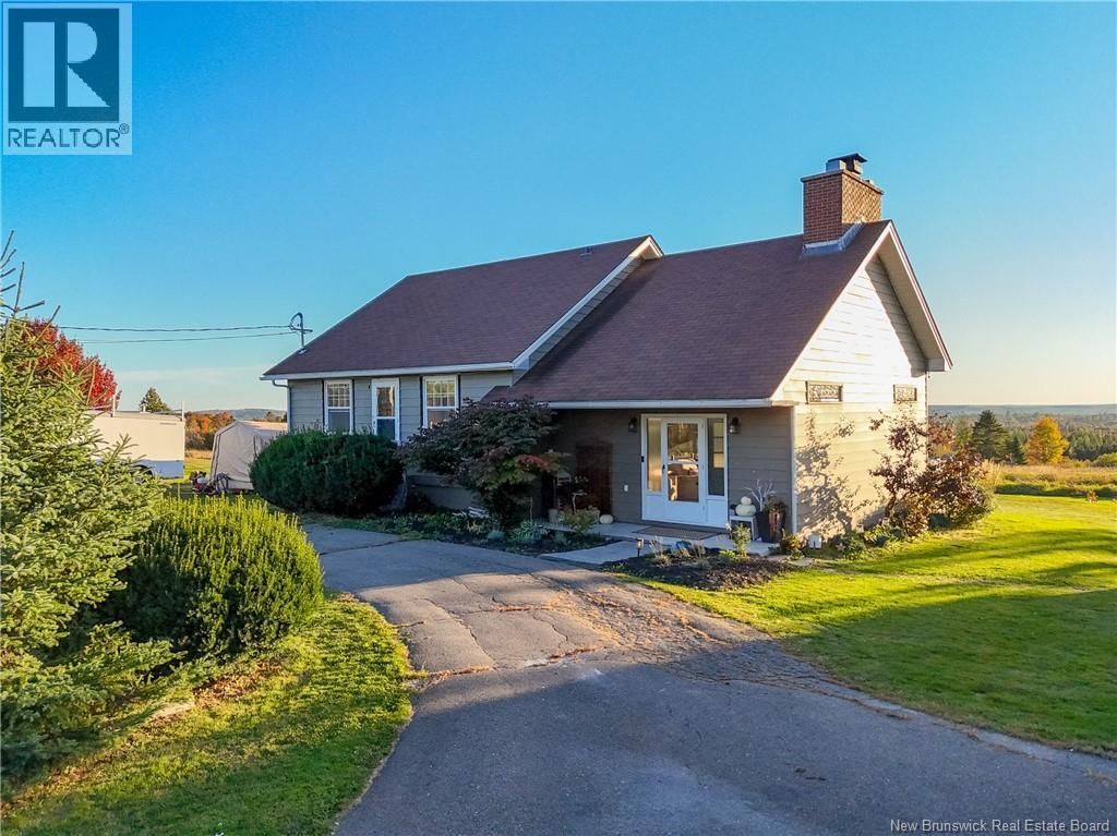 <h3>$489,900</h3><p>18 Frog Lake Road, Harvey, New Brunswick</p>
