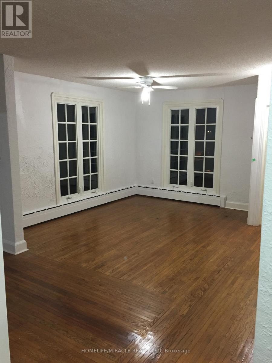 40 Thirty Seventh Street, Toronto, Ontario  M8W 3L6 - Photo 7 - W13476270