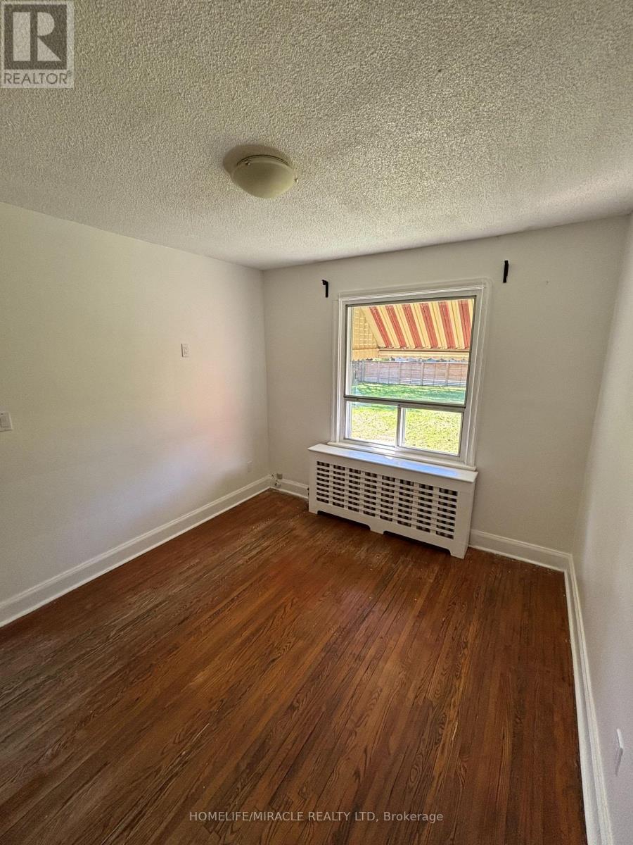 40 Thirty Seventh Street, Toronto, Ontario  M8W 3L6 - Photo 16 - W13476270