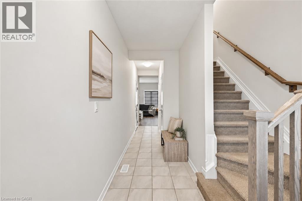 125 Sunflower Place, Welland, Ontario  L3C 0H9 - Photo 3 - 40866271