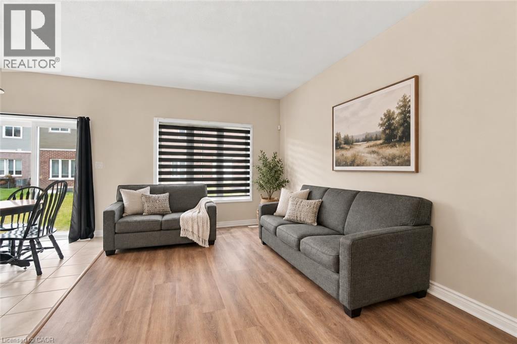 125 Sunflower Place, Welland, Ontario  L3C 0H9 - Photo 4 - 40866271