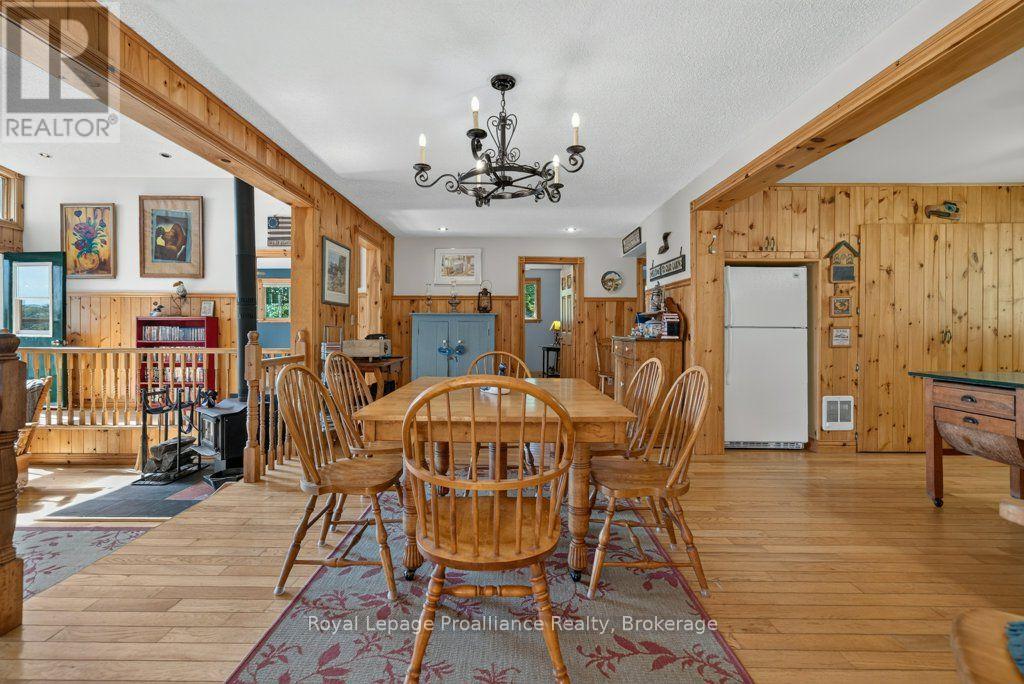 1231 Chimney Point Lane, Central Frontenac, Ontario  K0H 1B0 - Photo 10 - X13835366