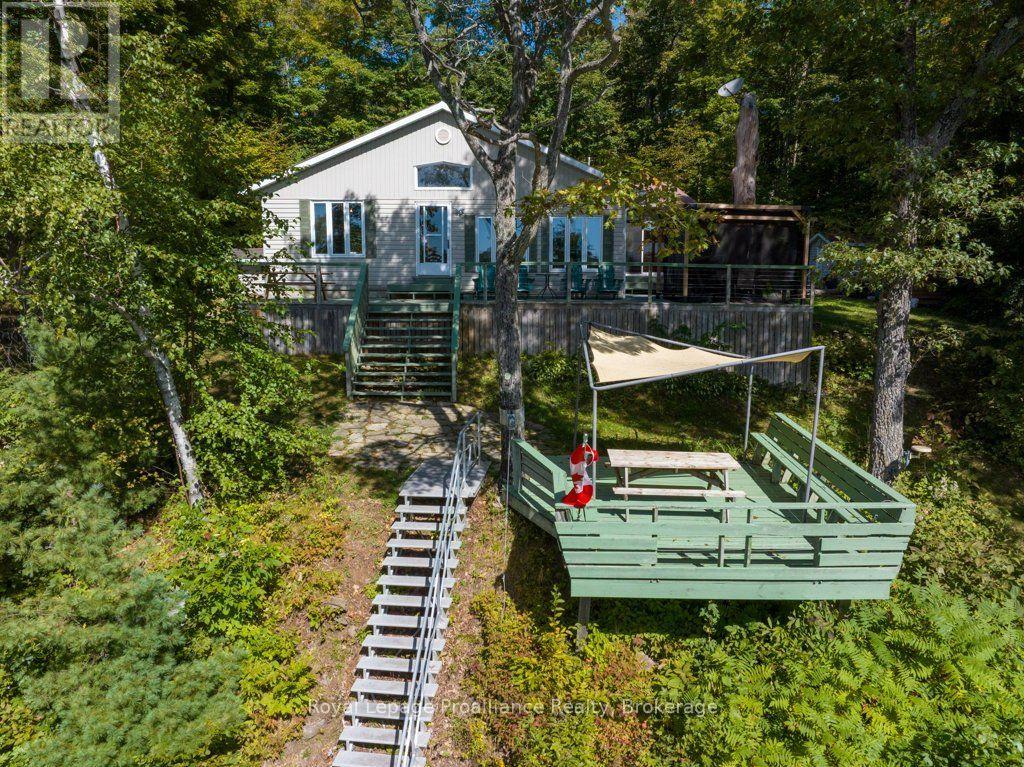 1231 Chimney Point Lane, Central Frontenac, Ontario  K0H 1B0 - Photo 4 - X13835366