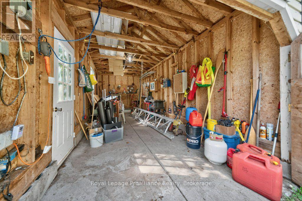 1231 Chimney Point Lane, Central Frontenac, Ontario  K0H 1B0 - Photo 49 - X13835366