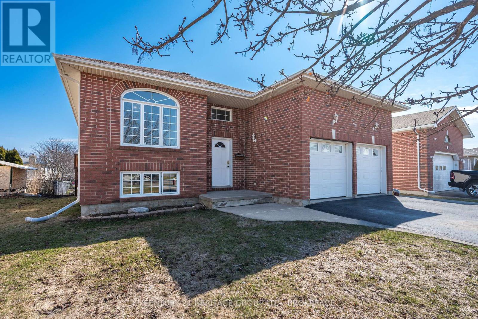 79 Speers Boulevard, Loyalist, Ontario  K7N 1Y8 - Photo 1 - X13835278