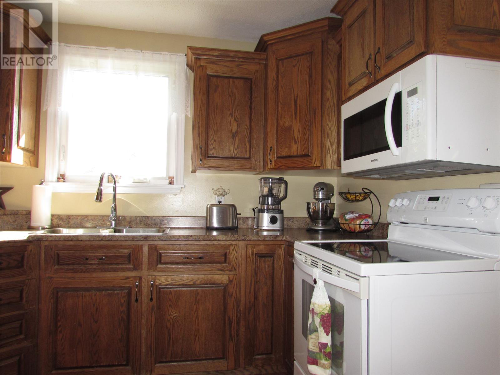 181 Main Street, Irishtown — photo 7