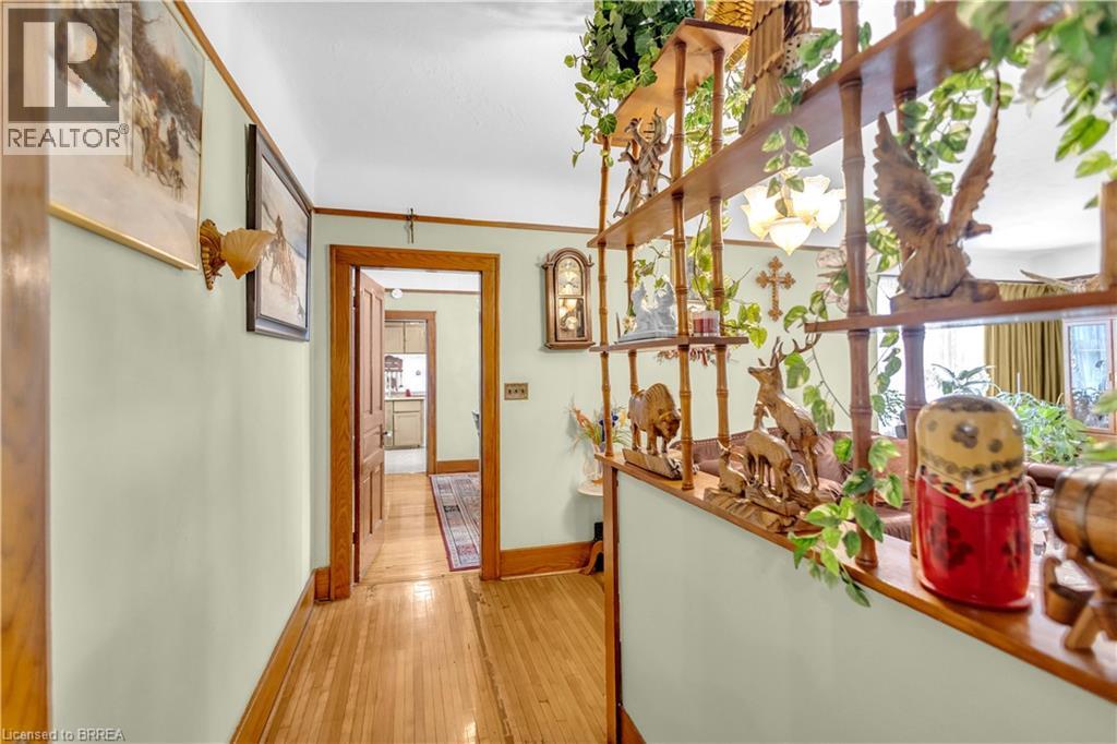 113 Sydenham Street, Brantford, Ontario  N3R 3Y7 - Photo 8 - 40865455