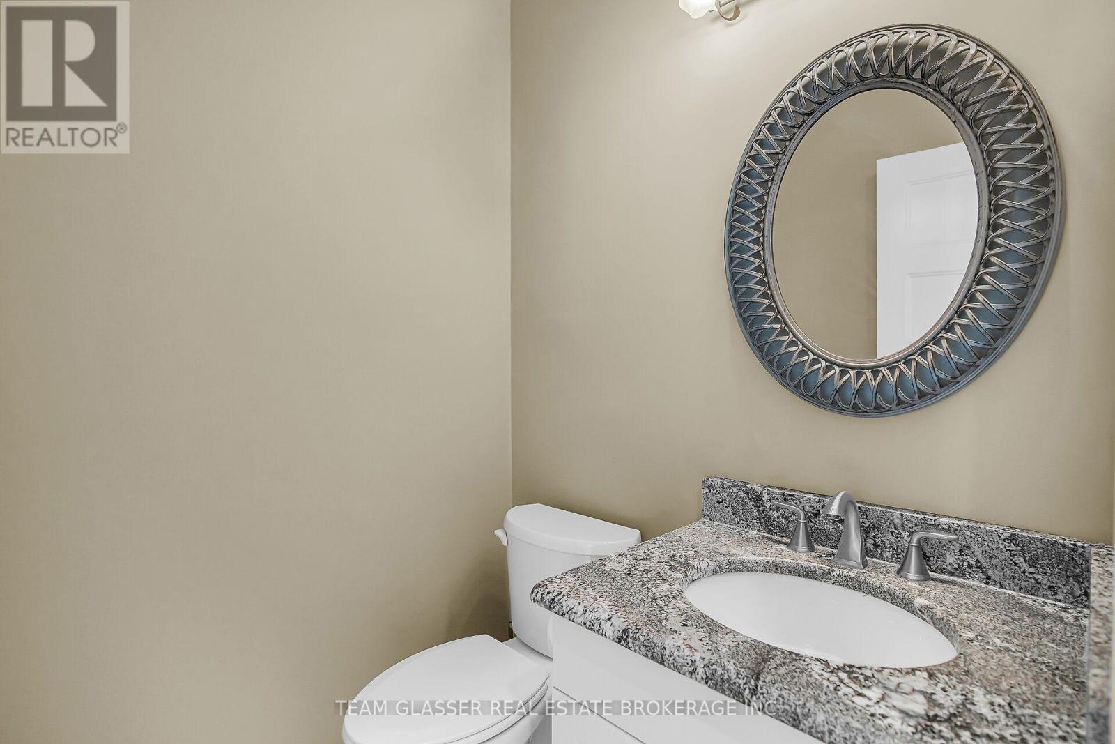 2407 Red Thorne Avenue, London South, Ontario  N6P 0E7 - Photo 16 - X13835262