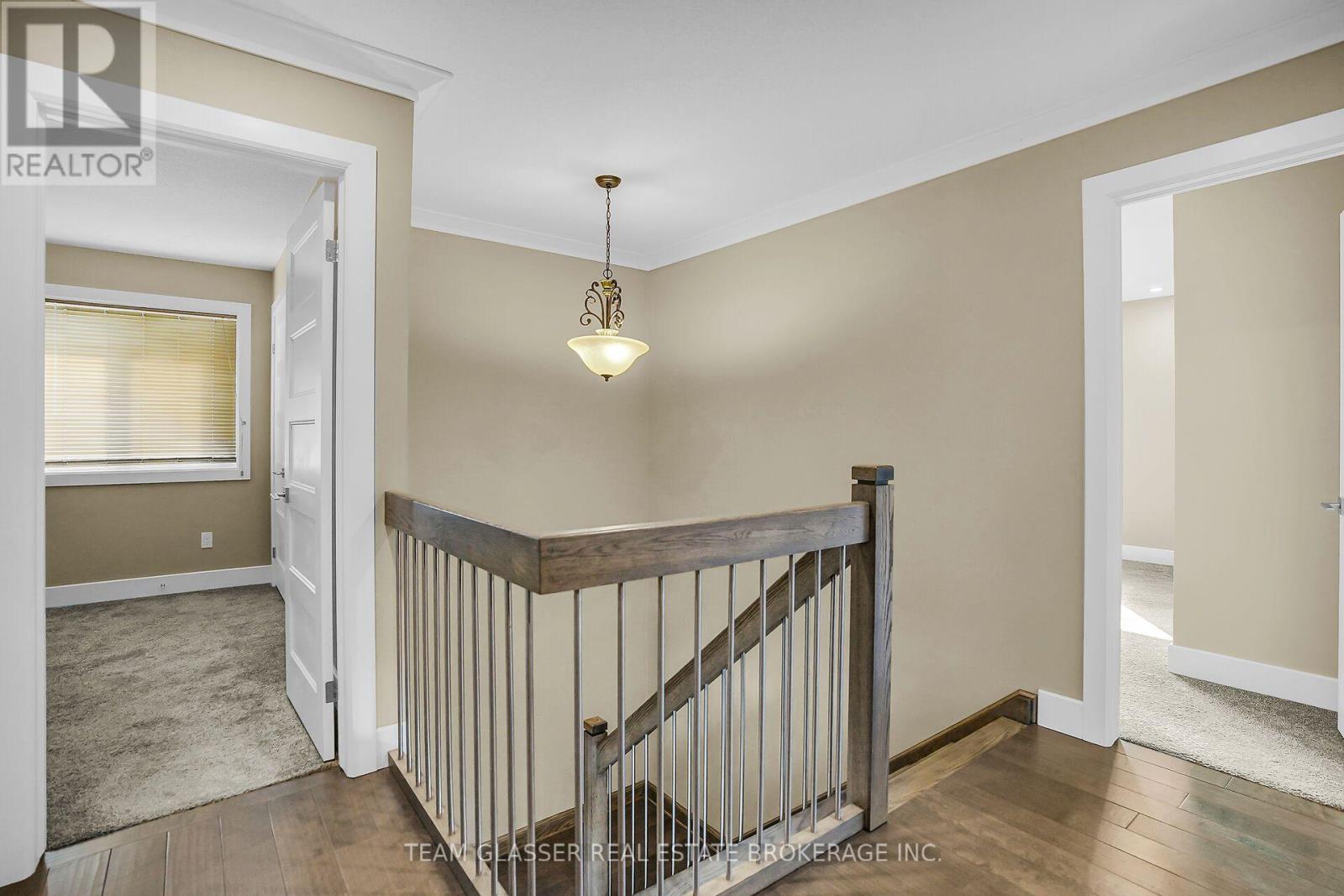 2407 Red Thorne Avenue, London South, Ontario  N6P 0E7 - Photo 18 - X13835262