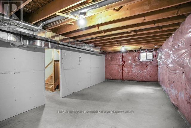 2407 Red Thorne Avenue, London South, Ontario  N6P 0E7 - Photo 34 - X13835262