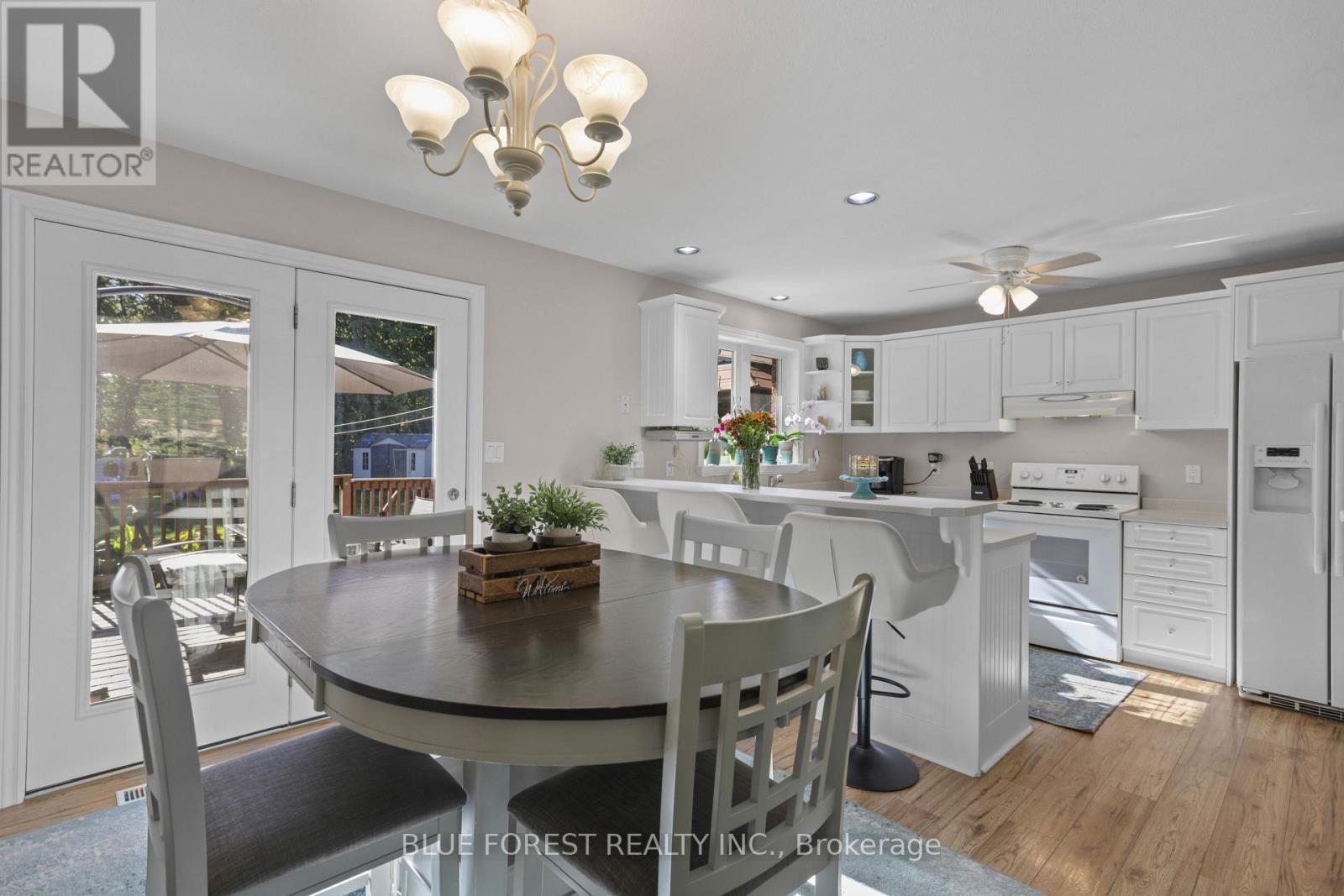 143 Water Street, Southwest Middlesex, Ontario  N0L 1M0 - Photo 15 - X13835360