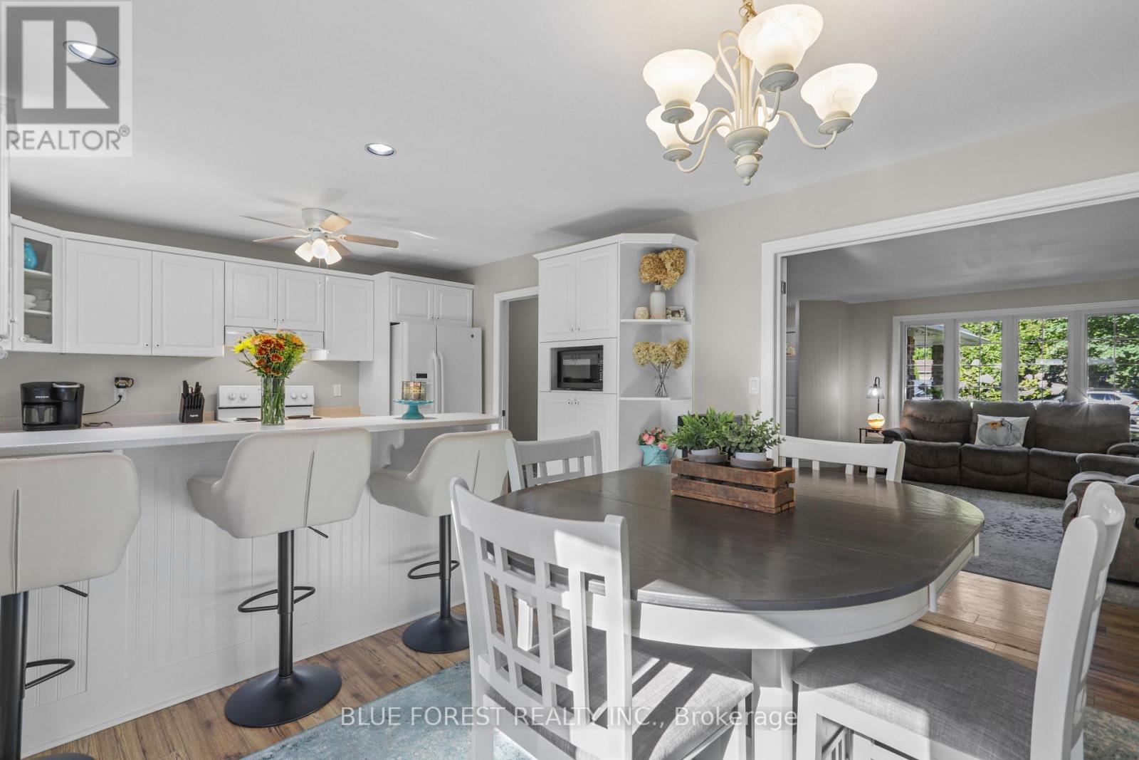 143 Water Street, Southwest Middlesex, Ontario  N0L 1M0 - Photo 17 - X13835360