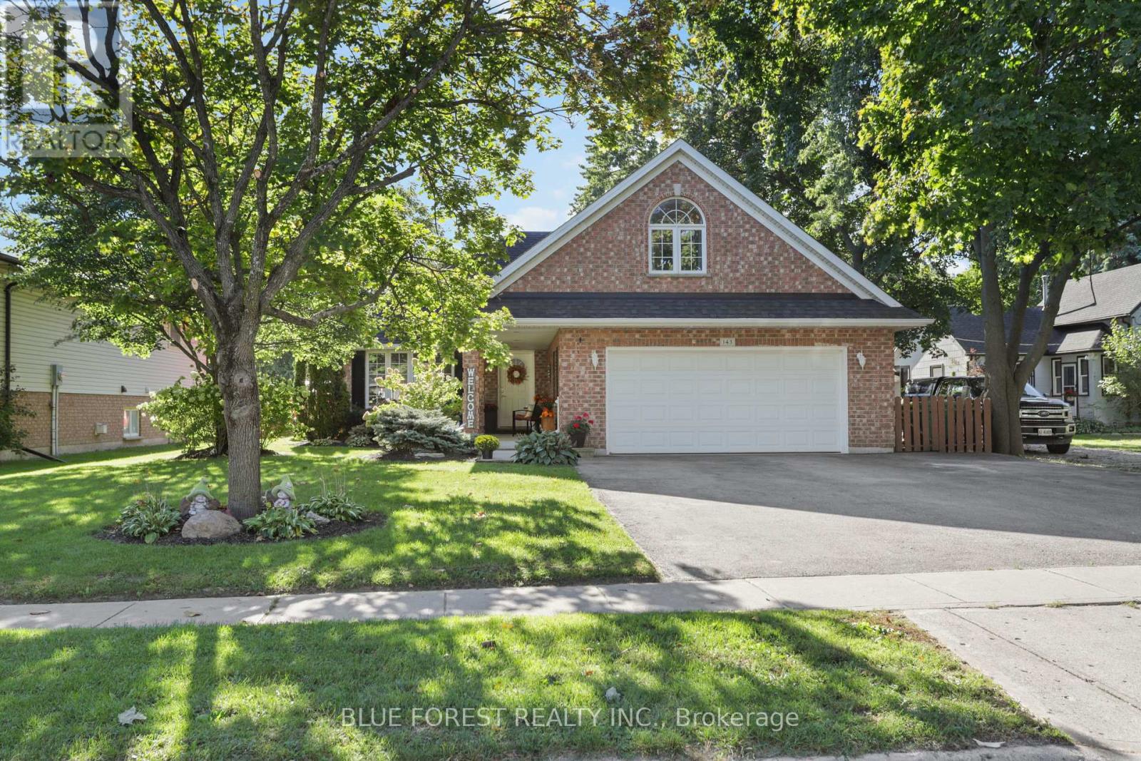 143 Water Street, Southwest Middlesex, Ontario  N0L 1M0 - Photo 3 - X13835360