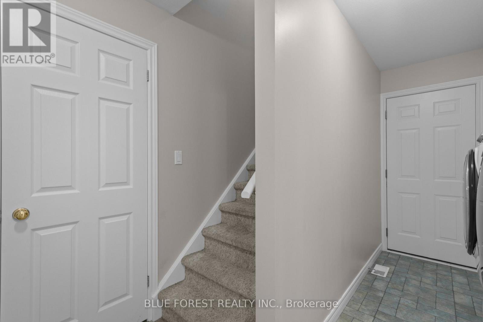 143 Water Street, Southwest Middlesex, Ontario  N0L 1M0 - Photo 32 - X13835360