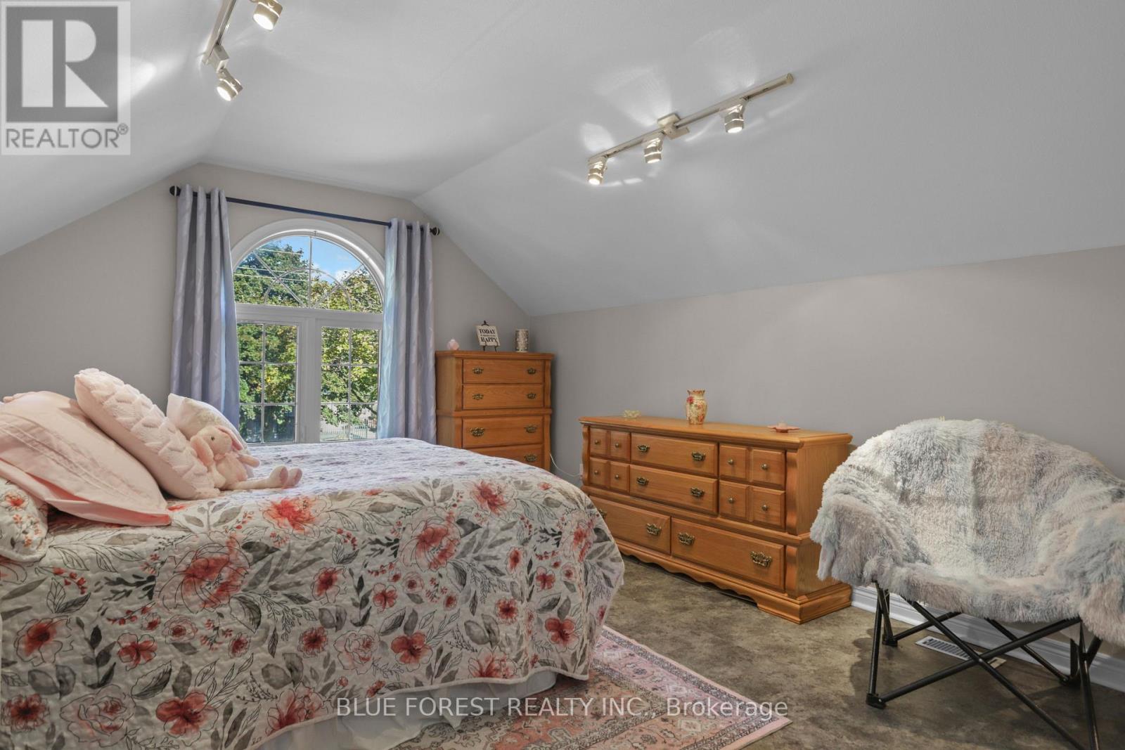 143 Water Street, Southwest Middlesex, Ontario  N0L 1M0 - Photo 34 - X13835360