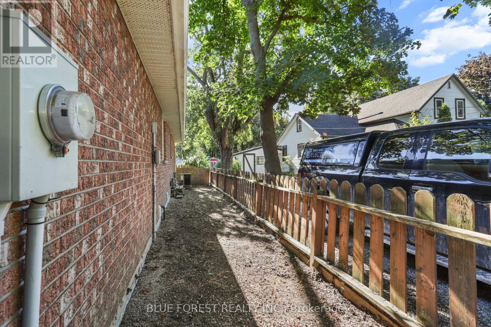 143 Water Street, Southwest Middlesex, Ontario  N0L 1M0 - Photo 36 - X13835360