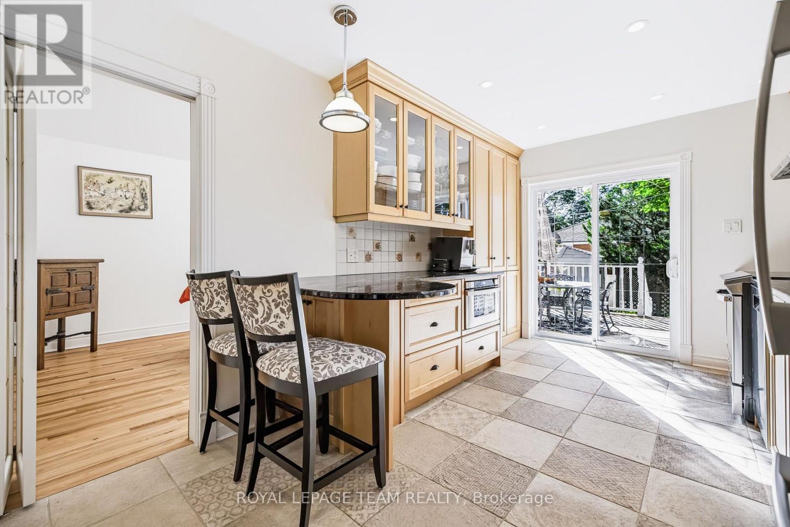 1050 Apolydore Avenue, Ottawa, Ontario  K1H 8A9 - Photo 13 - X13835242
