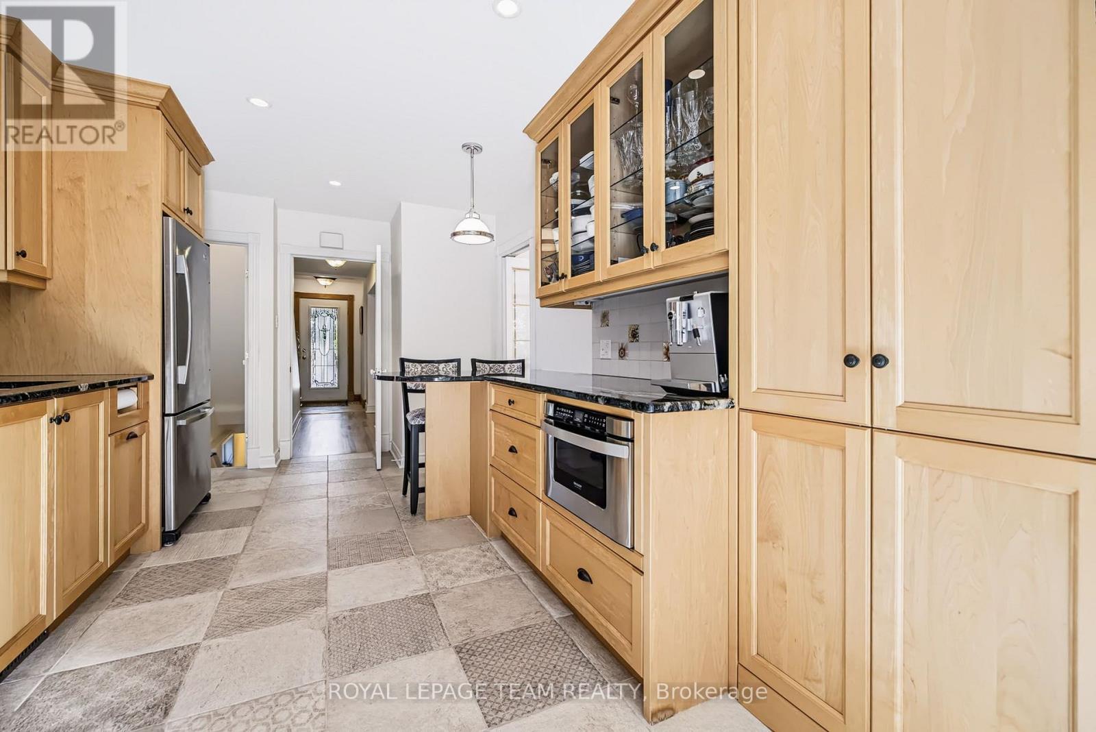 1050 Apolydore Avenue, Ottawa, Ontario  K1H 8A9 - Photo 17 - X13835242